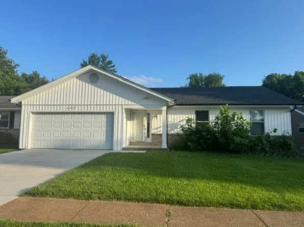 432 Tumulty Dr, Ballwin, MO 63021