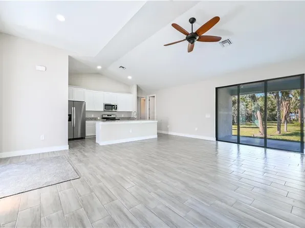 23436 Coconut Rum CT, BONITA SPRINGS, FL 34134