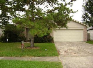 22826 Tree House Ln, Spring, TX 77373