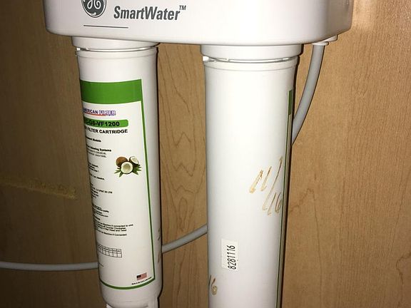 under cabinet water filter