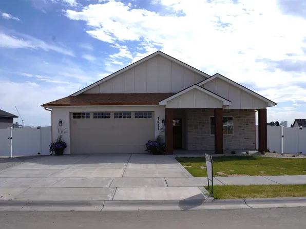 1411 Bird Farm Dr, Jerome, ID 83338