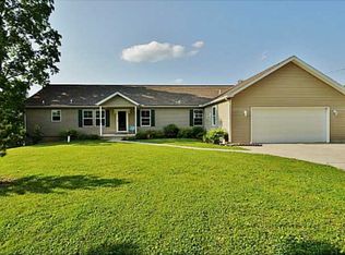 128 Villa Rd, Springfield, OH 45503