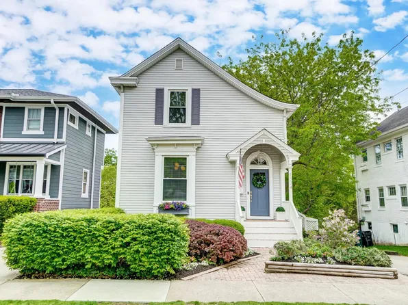 1334 Herschel Ave, Cincinnati, OH 45208