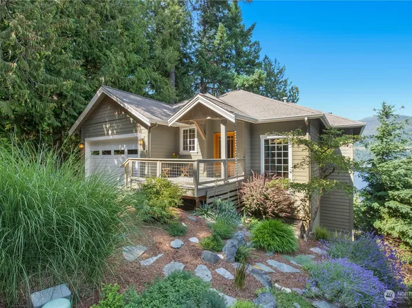 18 North Point Drive, Bellingham, WA 98229