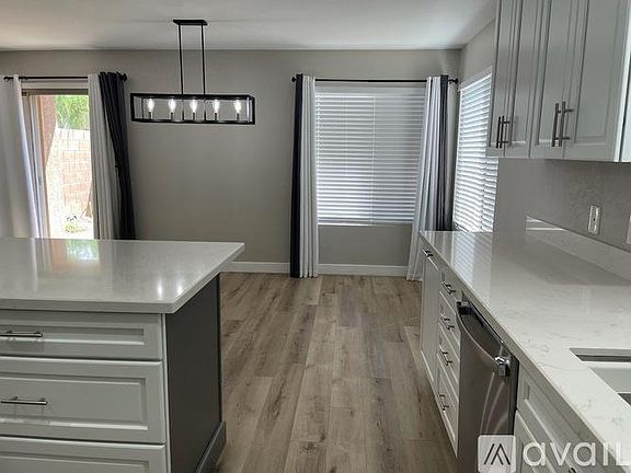 3rd image of 21836 N 41st St