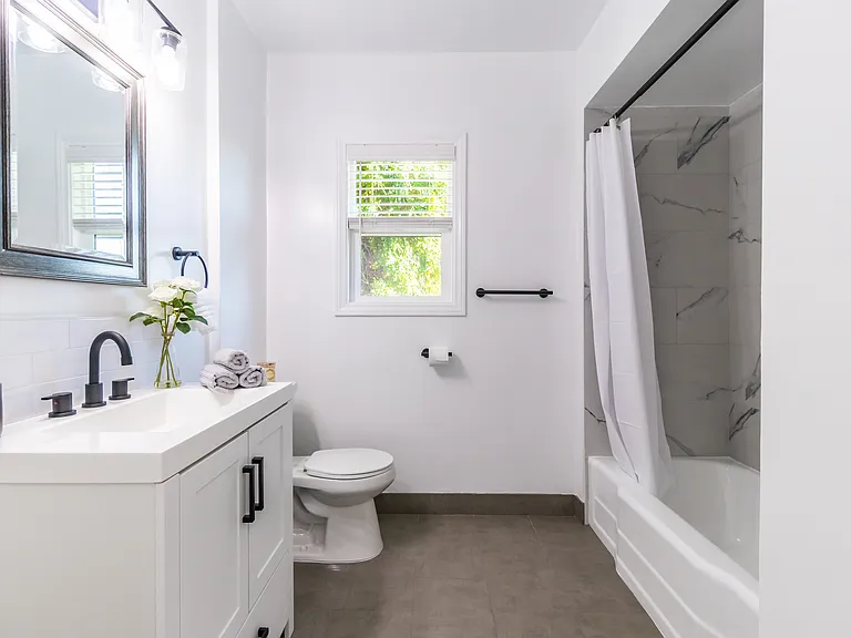 6010 Carpenter Ave — Photo 11