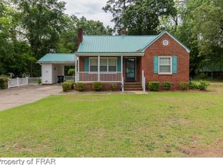 307 Harris Ave, Raeford, NC 28376
