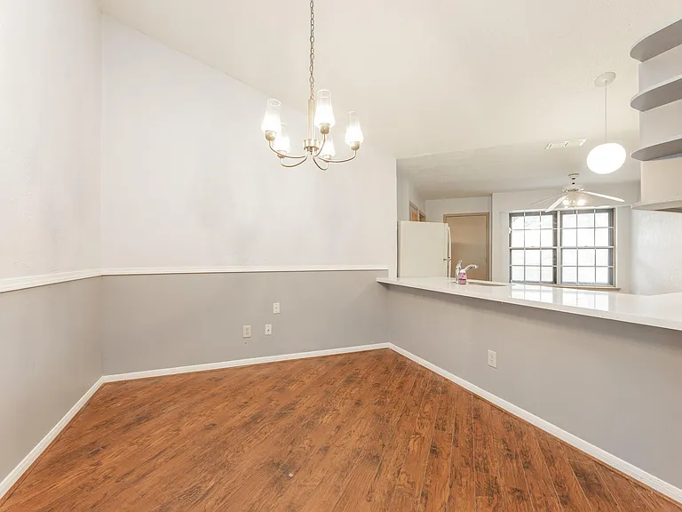 6818 Brockington Dr — Photo 10