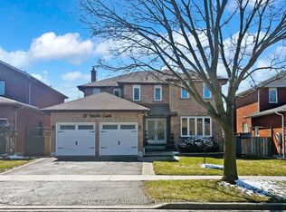 22 Winter Ct, Whitby, ON L1N 8Y2