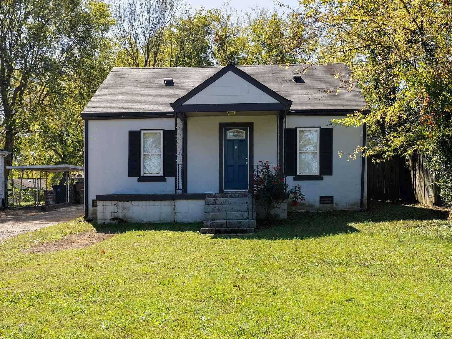 2 bed, 1.0 bath, 1100 sqft, $1,500 — Photo 1