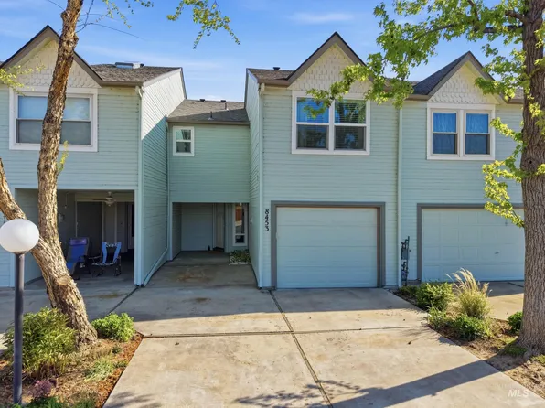 8453 W Cascade Ln, Boise, ID 83704