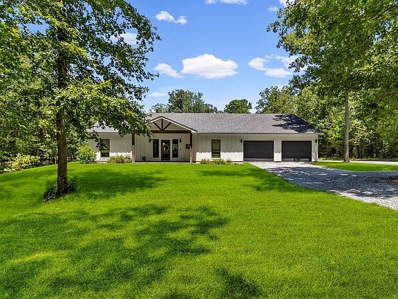 3rd image of 450 Horace Bonds Rd