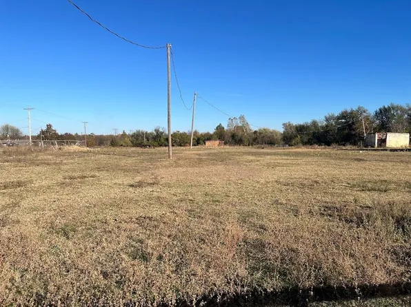 1612 N Douglas Blvd, Midwest City, OK 73130