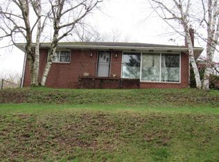 544 Longvue Dr, New Kensington, PA