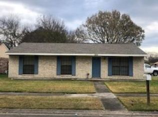 300 Thompson Loop, Lafayette, LA 70506