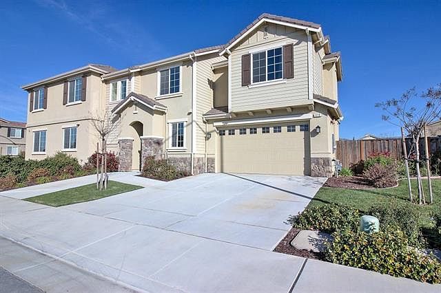 1st image of 610 Saint Timothy Pl