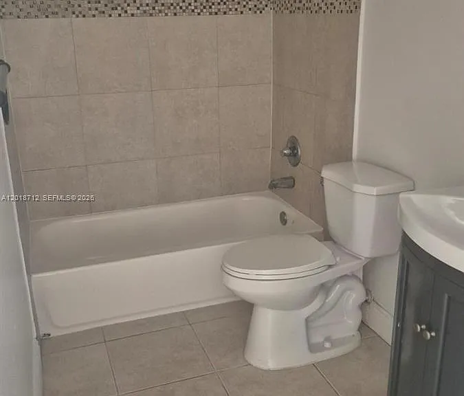 15581 SW 104th Ter #221 — Photo 6