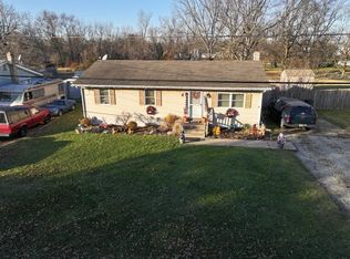 311 W Chestnut St, Clayton, NJ 08312