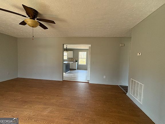 2nd image of 571 Ishman Ballard Rd