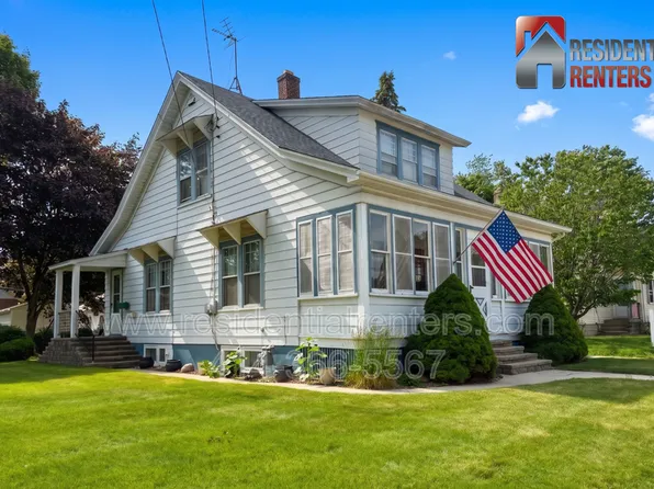 1007 13th Ave, Grafton, WI 53024