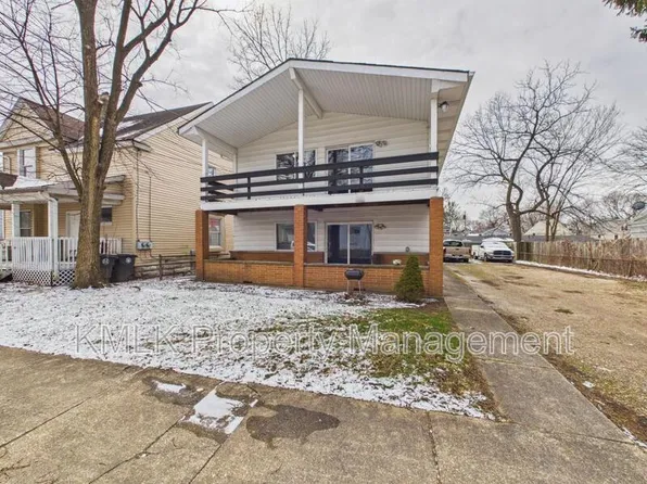 22 W York St, Akron, OH 44310