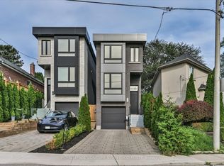 7 A Everett Cres E, Toronto, ON M4C 4P3