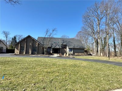 244 Hunters Hollow Dr SE, Warren, OH, 44484