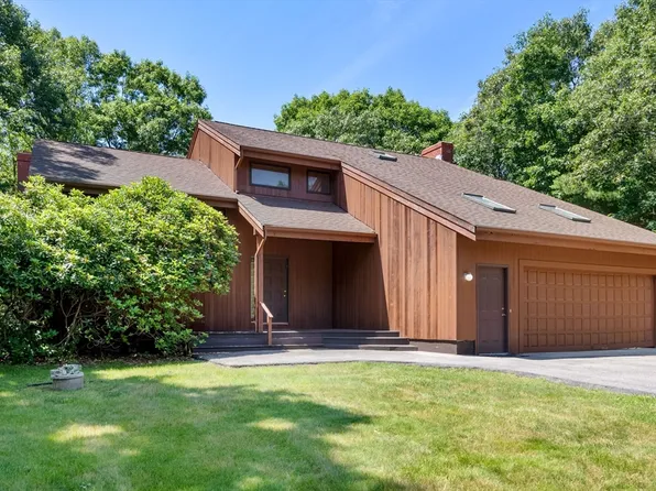 525 Hemenway St, Marlborough, MA 01752