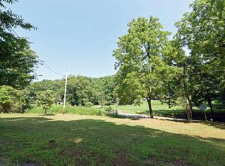 297 Owens Rd, Brasstown, NC 28902