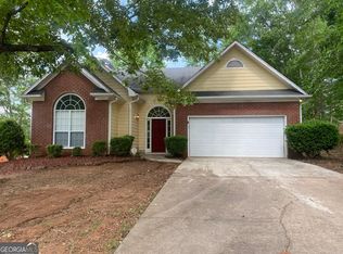 517 Madeline Rose Ct, Fayetteville, GA