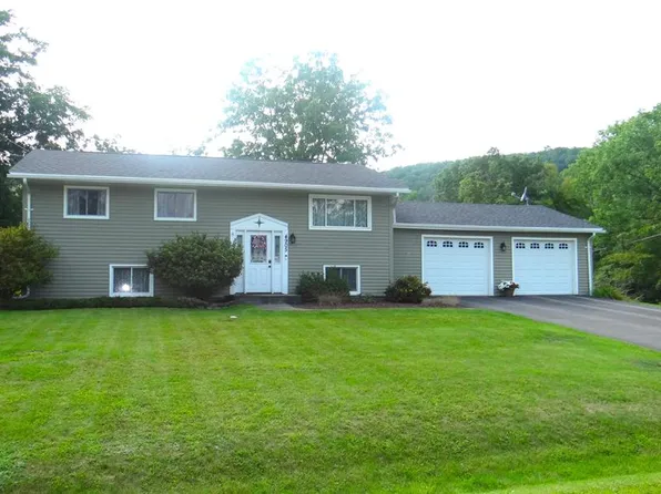 4905 Pinecrest Rd, Millport, NY 14864