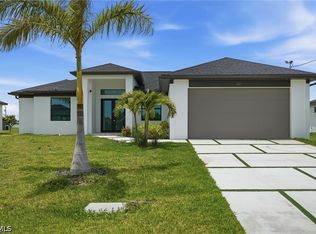 321 NE 15th Terrace Cpe, Coral, FL 33909