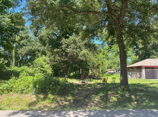 409 S 12th St, Conroe, TX 77301