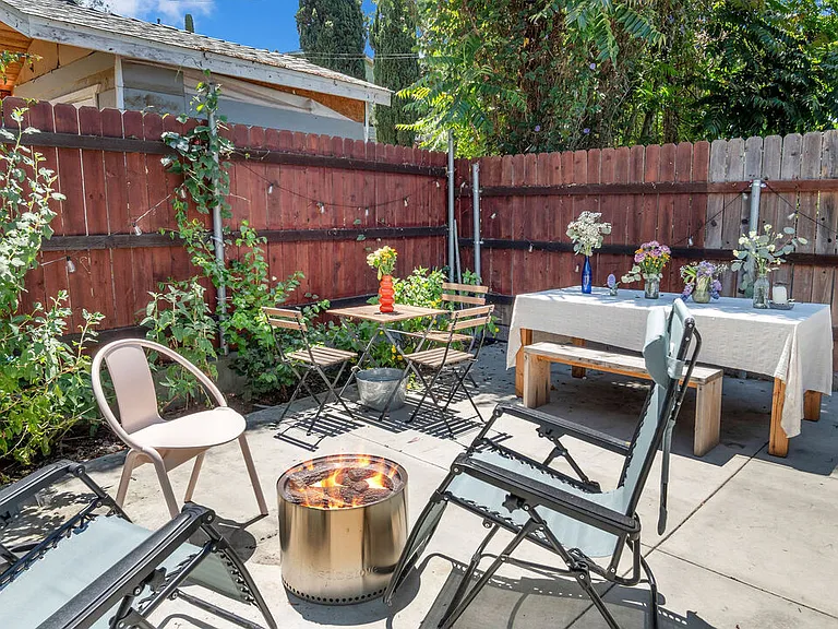 5114 Miriam St — Photo 20