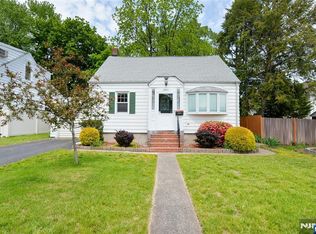 28-19 Warren Rd, Fair Lawn, NJ 07410