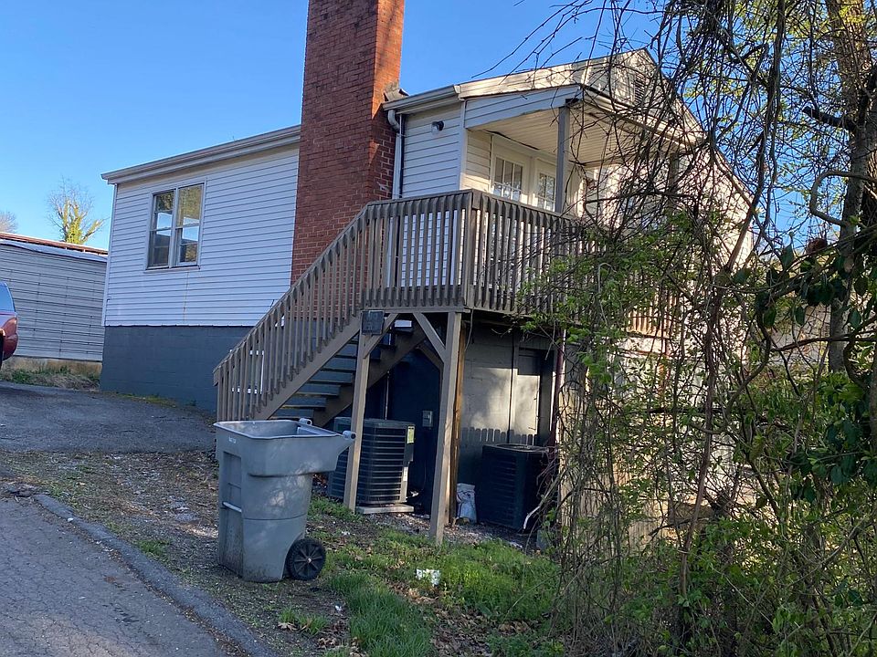 1st image of 221 Taylor St #3
