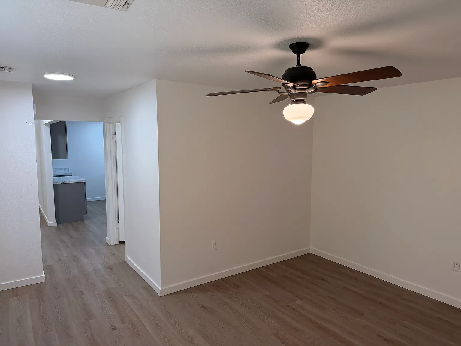 3 bed, $1,850 — Photo 1