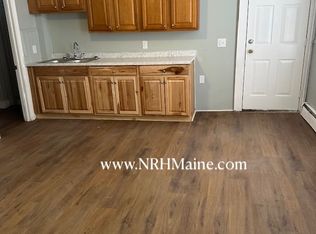 71 Broad St #7, Auburn, ME 04210