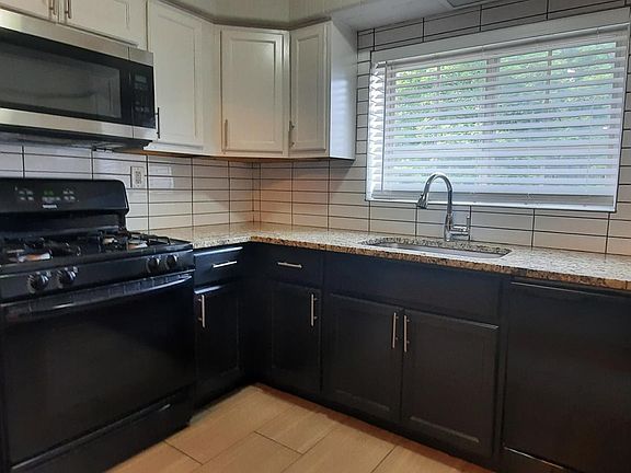 4th image of 6253 Nottingham Ave Unit 2W