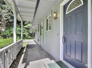 6121 34th St NW, Gig Harbor, WA