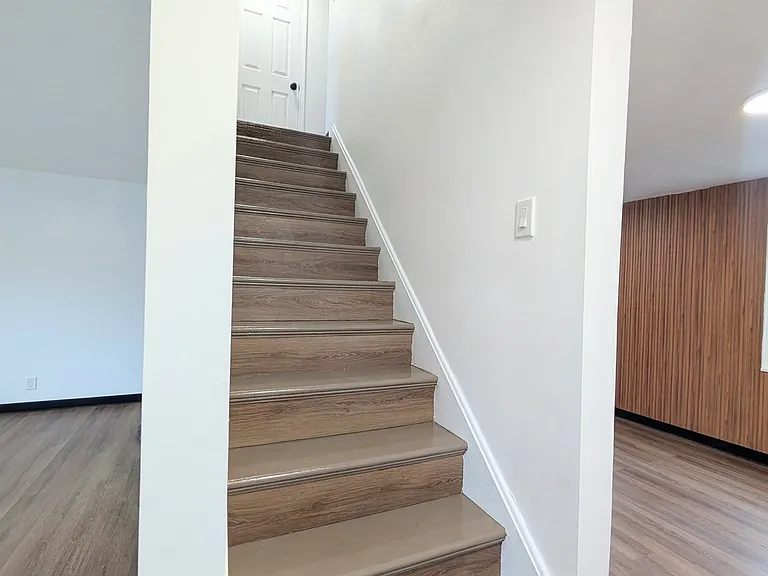 147 Schenley Manor Dr — Photo 6