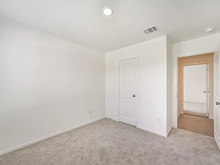 648 Burlina Rd — Photo 23