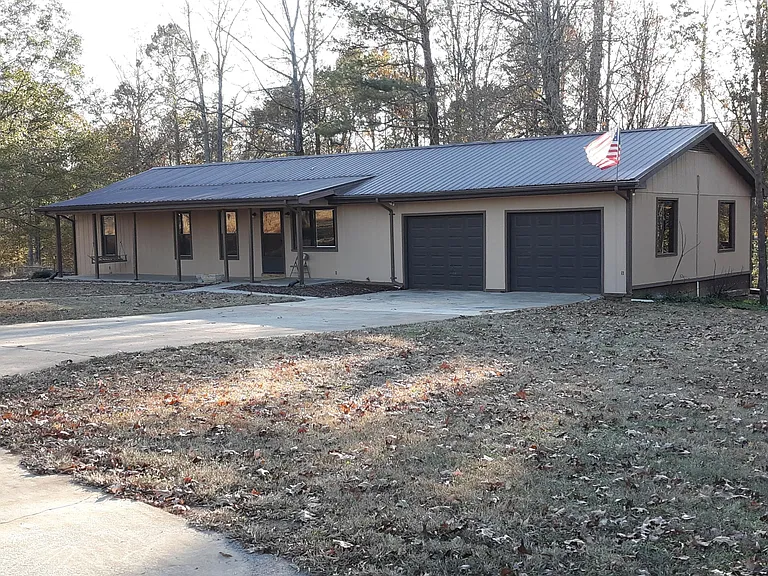 25019 Ridge Rd — Photo 1
