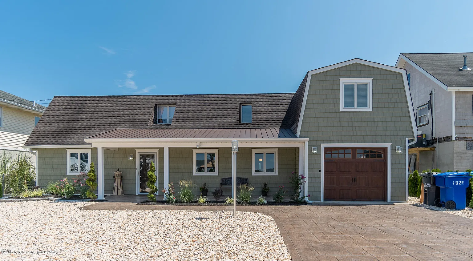 1829 Lookout Dr photo 1