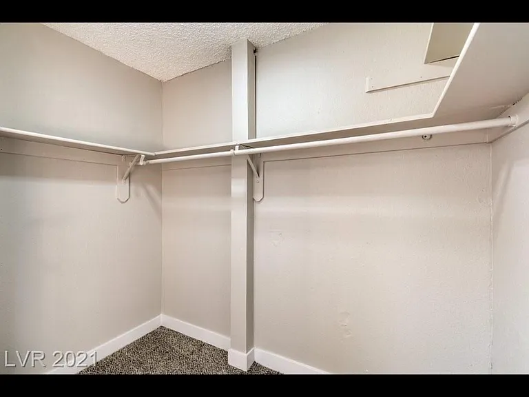 3124 Van Der Meer St — Photo 14