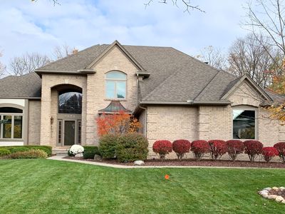 8872 Quail Cir, Plymouth, MI, 48170
