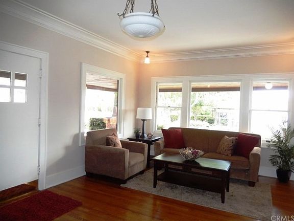 4th image of 815 N Hill Ave