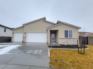 6622 W 24th Ave, Kennewick, WA