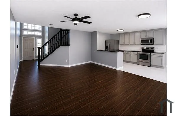Building Photo - 3604 Clearbrook Dr