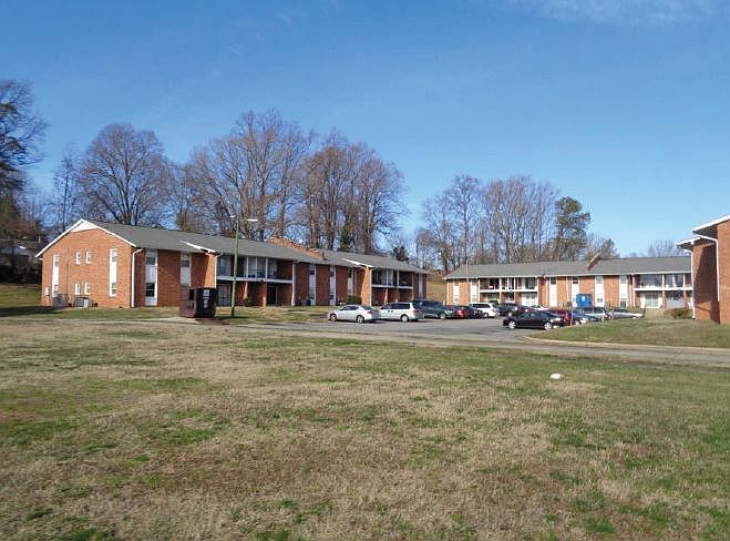 1st image of 2823 N Ohenry Blvd